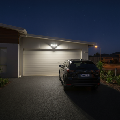 ClearPath™ 3 Head Solar Motion Light