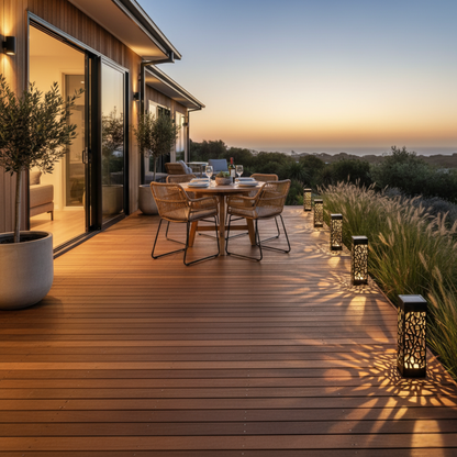 Lichtnest™ - Solar Path Set — Wire-Free Warm Glow